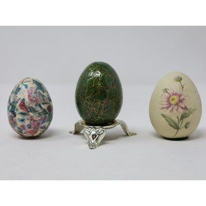 3 Vintage Ceramic Decorative Eggs Multiple Colors Comes With One Stand‎